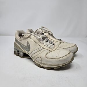 Vintage 2007 Nike Womens Sneakers White Silver Athletic Shoe
